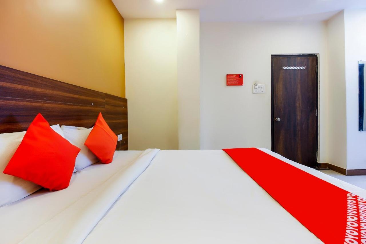 Oyo Hotel Saba Service Apartments Near Birla Mandir Hyderabad Exterior foto