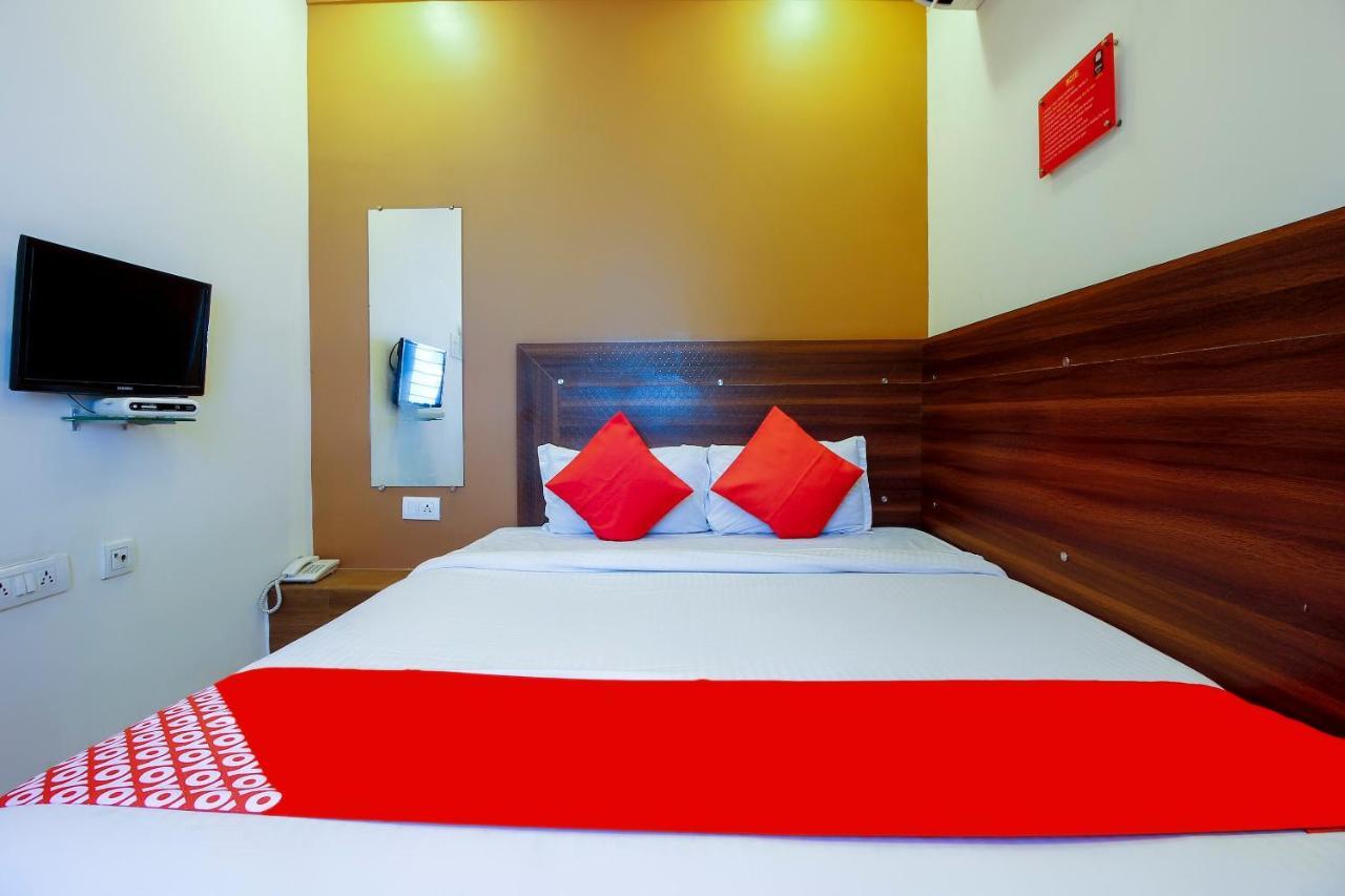 Oyo Hotel Saba Service Apartments Near Birla Mandir Hyderabad Exterior foto